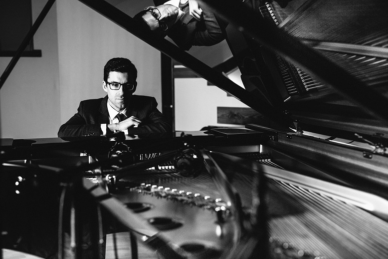 Gabriel Latchin Trio plays Gershwin | Pizza Express Live